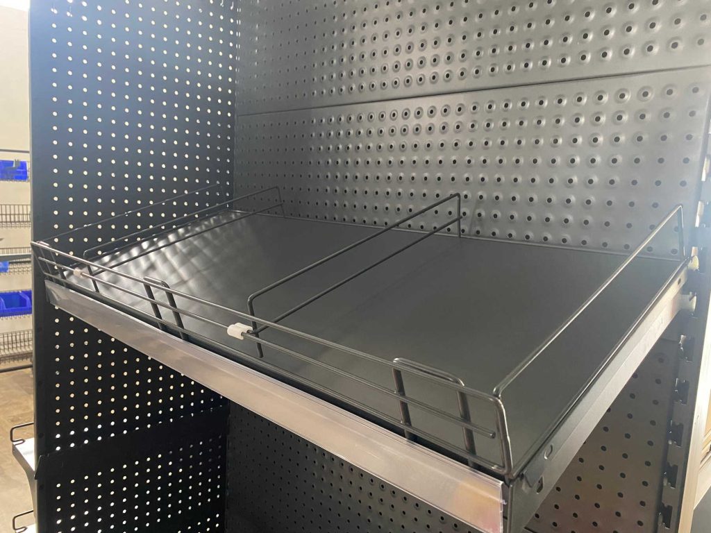Side barrier and dividers for shelf