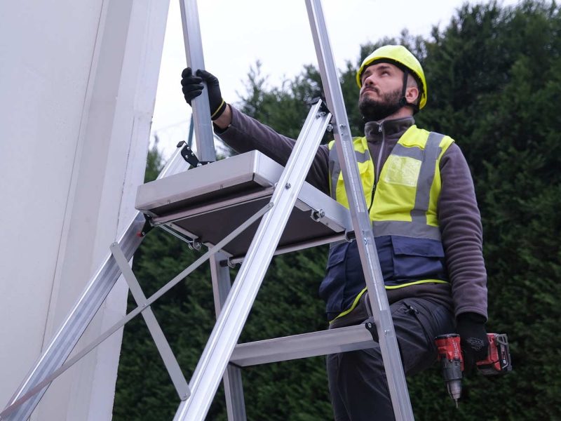 Εφαρμογές Αναδιπλούμενης Επαγγελματικής Σκάλας 150kg ANTO