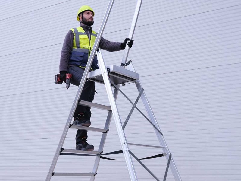 Εφαρμογές Αναδιπλούμενης Επαγγελματικής Σκάλας 150kg ANTO