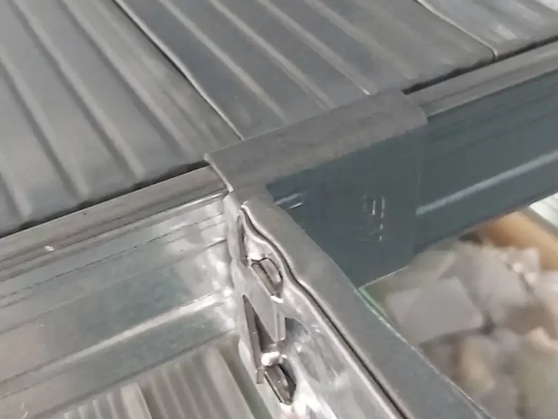 MS-103 Γωνιακό ράφι