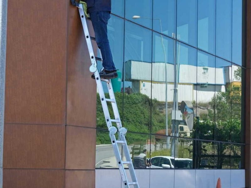 QUADRO – Πολλαπλών Χρήσεων Σκάλες