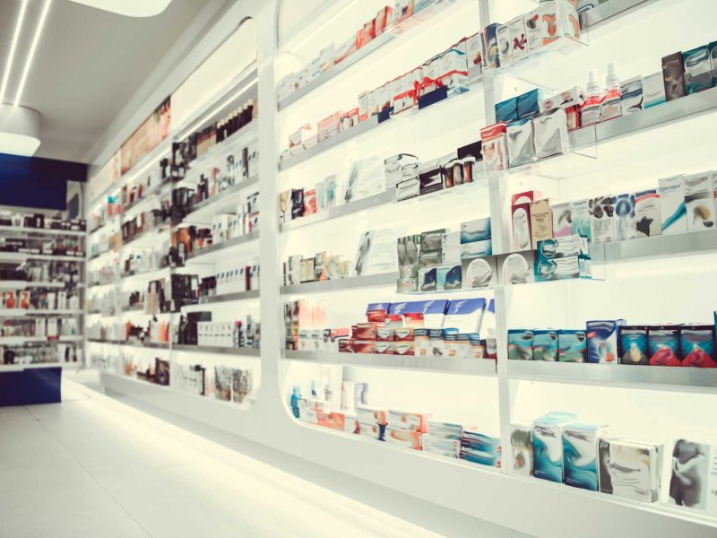 TA-0075 - Επιτοίχιο σύστημα ραφιών με πλάτη μελαμίνης