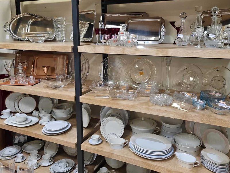 TR-0015 - Μεταλλική Ραφιέρα «Διάφανο»