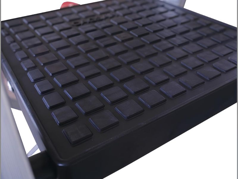 VENTO - Αναδιπλούμενη Επαγγελματική Σκάλα 150kg