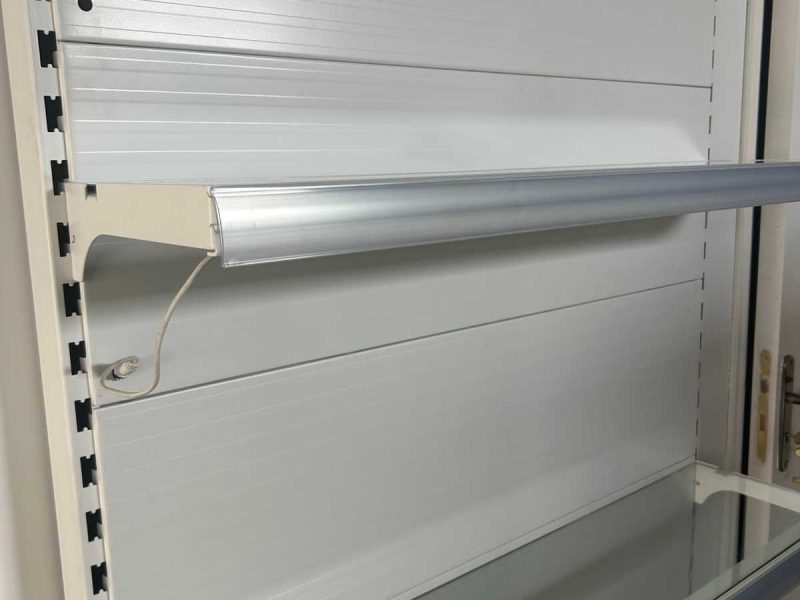 YD-S004B – Ραφιέρα Φαρμακείου και Καλλυντικών