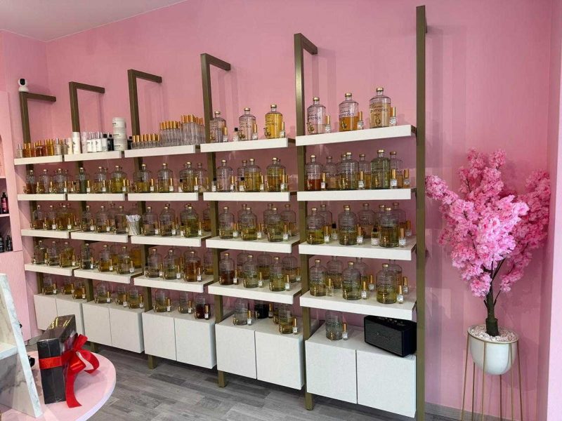 Επιτοίχιο σύστημα με κολώνα F Upright H2400