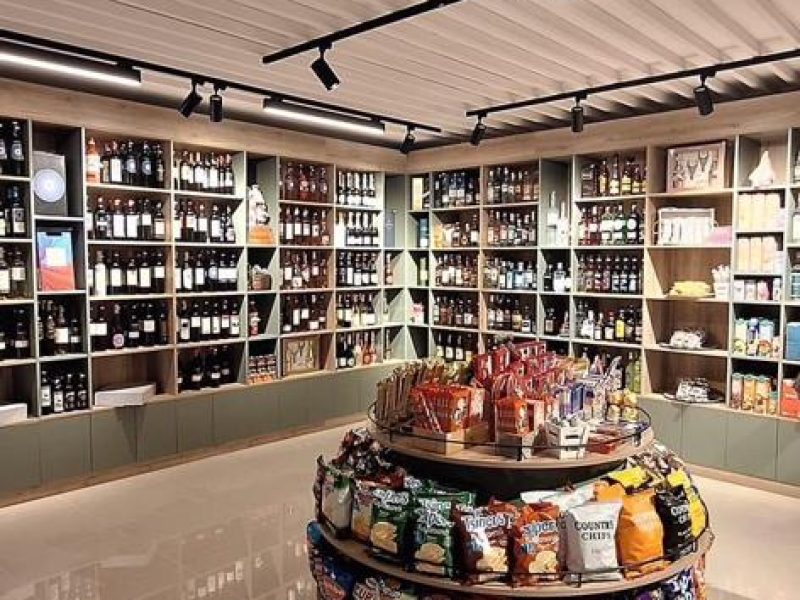 Επίπλωση Κάβας, Ράφια για Κάβες