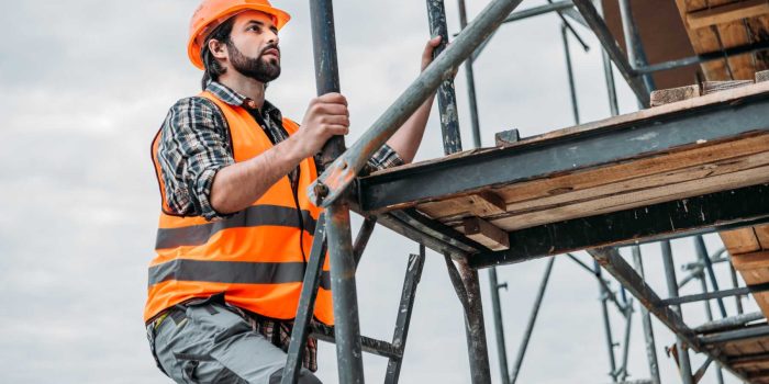 Σκαλωσιά για Οικοδομή (εξωτερική)