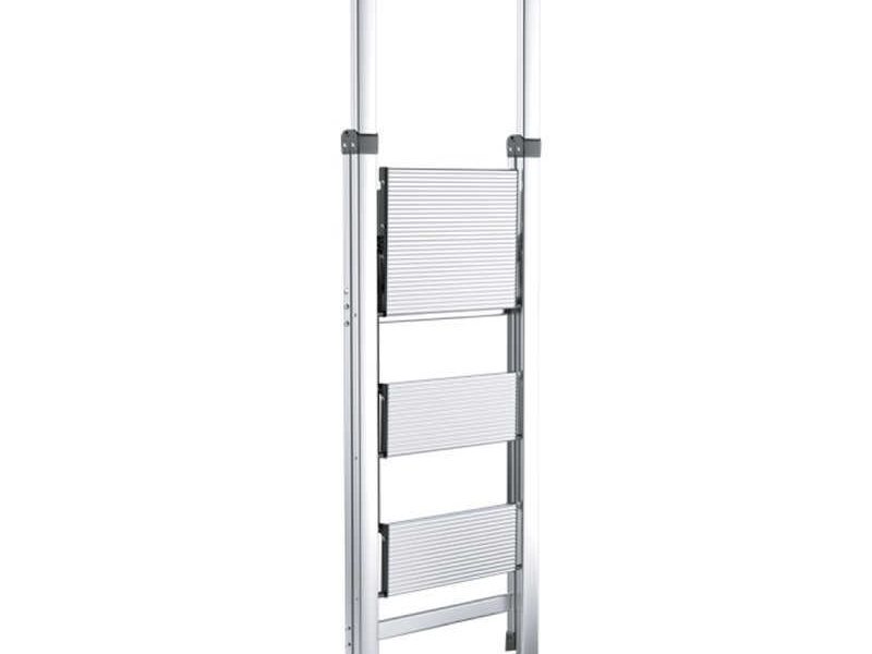 troya-plus-stepstool-01